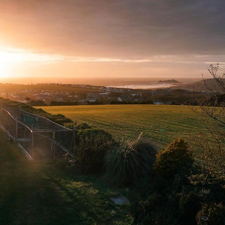 Spacious Sea-View Apt. Overlooking St Ives Bay Gwithian Extérieur photo