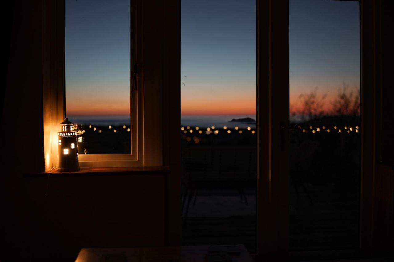 Spacious Sea-View Apt. Overlooking St Ives Bay Gwithian Extérieur photo