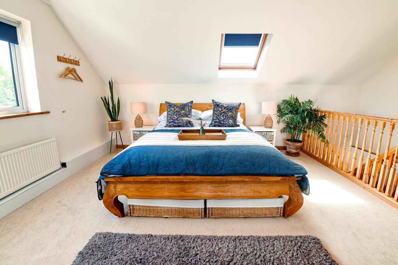 Spacious Sea-View Apt. Overlooking St Ives Bay Gwithian Extérieur photo